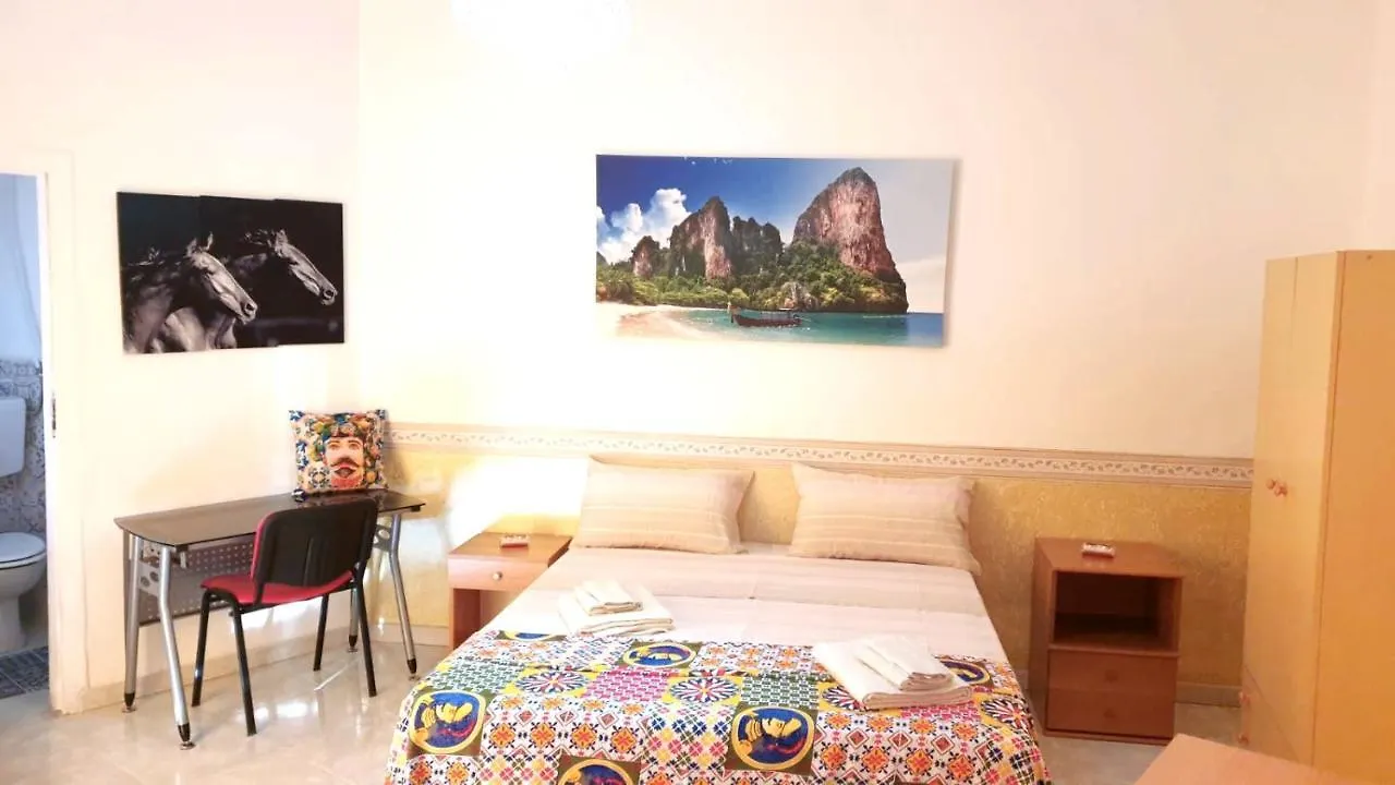 Hotel Casa Tukory Palermo Affittacamere